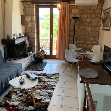 Ferienhaus The Stone House In Parnassos *